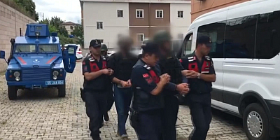 Akrabalar arasında çıkan silahlı kavgada 2 kişi öldü