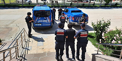 Aksaray'da 10 yıldır aranan cinayet zanlısı ahırda yakalandı
