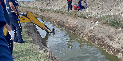 Aksaray'da oyun oynarken kanalizasyon kanalına düşen çocuk öldü