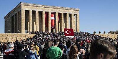 Anıtkabir'de 29 Ekim Cumhuriyet Bayramı coşkusu