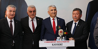  Av. Zeki Gümüş CHP'den Milletvekili Aday Adayı olduğunu açıkladı