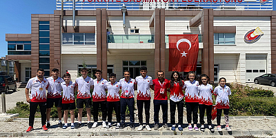 Badminton milli takımına Kayseri'den 10 sporcu