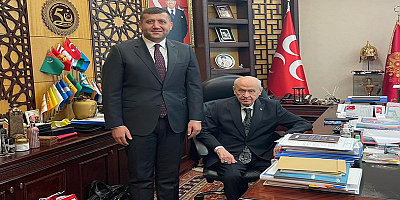 Bağımsız Kayseri Milletvekili Baki Ersoy, yeniden MHP'de