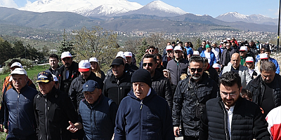 Bakan Akar, Kayseri Büyükşehir Belediyesinin 