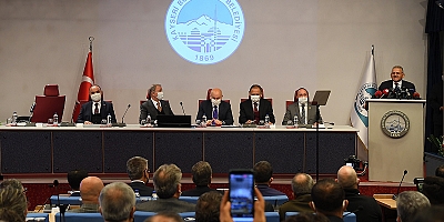 Bakan Karaismailoğlu, Kayseri'de tramvay hattında ray kaynağı törenine katıldı