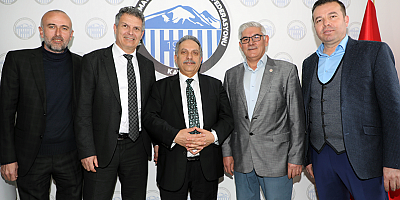  Başkan Yalçın'dan Kayseri Amatör Spor Kulüpleri Federasyonuna ziyaret