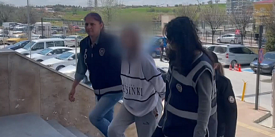 Bebeğini 6. kattan atarak öldüren anne tutuklandı