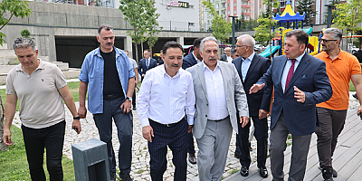 Bir ERVA'da Mevlana Meydanına