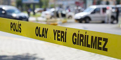 Bir kişi evinde bıçaklanarak öldürülmüş halde bulundu