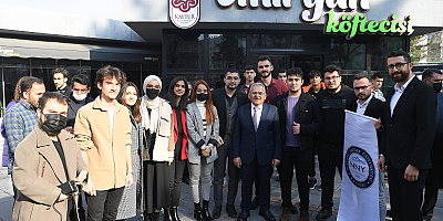 Büyükkılıç gençlerle bir araya geldi