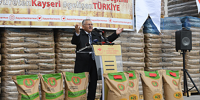 Büyükkılıç, kırsal mahallelere yaptıkları yatırımın 1 milyar lirayı aştığını açıkladı