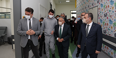 Büyükkılıç'tan KANKA Çocuk Hematoloji Onkoloji Hastanesi ve Diş Hekimliği Fakültesine ziyaret