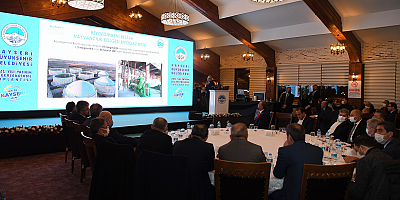 Büyükkılıç'tan yatırım degerlendirme toplantısında yeni müjdeler