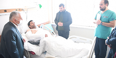 Büyükkılıç, Yaralı Depremzedeleri Hastanede Ziyaret Etti