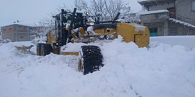 Büyükşehir 78 mahalle yolunu ulaşıma açtı