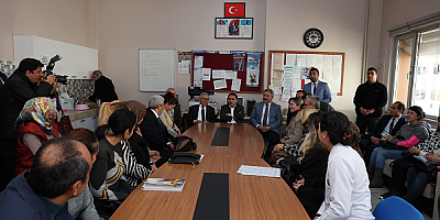 Büyükşehir Belediye Başkanı Büyükkılıç ve Vali Çiçek Öğretmenlerle Buluştu