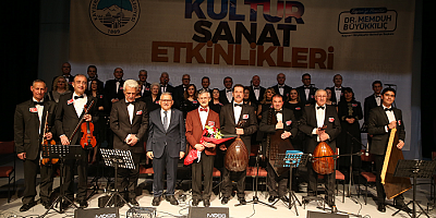 Büyükşehir'den kulakların pasını silen Türk sanat müziği gecesi