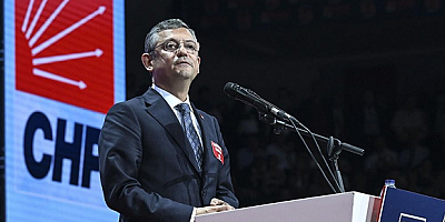 CHP Genel Başkanı seçilen Özel 