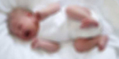 Defin öncesi ağlayınca yaşadığı anlaşılan bebek hastanede kurtarılamadı