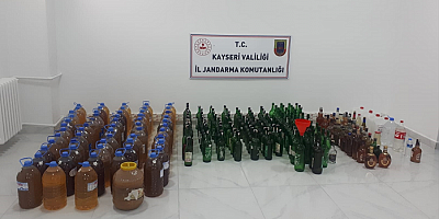 Develi' de sahte içki operasyonunda 2 zanlı yakalandı