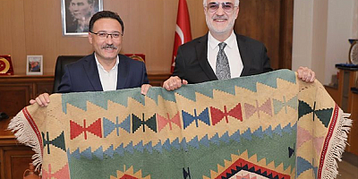 Devlet Tiyatroları Genel Müdürü Karadağlı, Kayseri'de ziyaretlerde bulundu