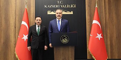 Dışişleri Bakanı Hakan Fidan'dan Gökmen Çiçek'e Ziyaret 