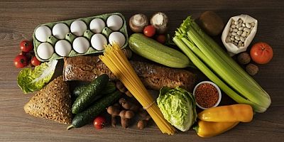 Dogru beslenme Alzheimer'ı yavaşlatabilir