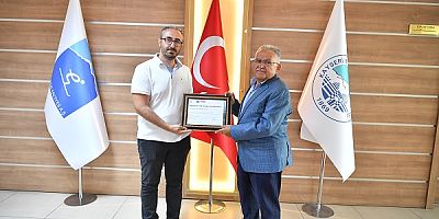 Erciyes'in Türk Dünyası Üyeliği,Büyükkılıç'a Takdim Edildi