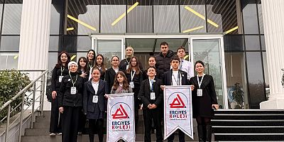 Erciyes Koleji Ortaokulu Öğrencilerinden Uluslararası Başarı