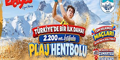Erciyes'te 2 Bin 200 Metrede Plaj Hentbolu