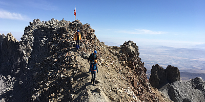 Erciyes'te Zirve Heyecanı Başlıyor