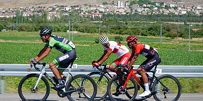 Erciyes Uluslararası Yol Bisiklet Yarışları GP Yahyalı Etabı ile devam etti