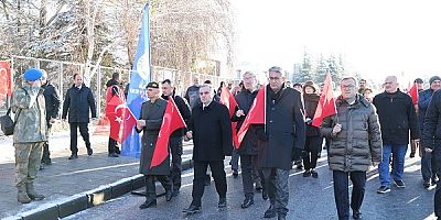 ERÜ 17 Aralık Şehitlerini Andı