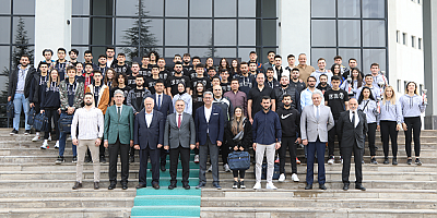 ERÜ'de başarılı sporcular ödüllendirildi