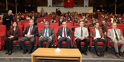 ERÜ’de “Deprem Bölgesiyle Tek Yürek ERÜ”  Konulu Söyleşi Düzenlendi