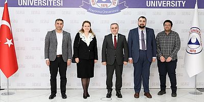 ERÜ’de “Uzay Radyasyonunda Hayatta Kalmak” Konulu Konferans Düzenlendi