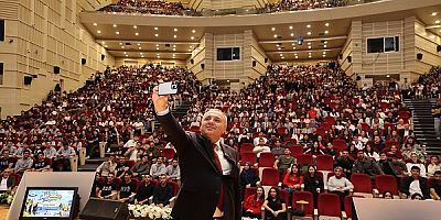 ERÜ’de Yeni Öğrencilere Tanışma Programı Düzenlendi