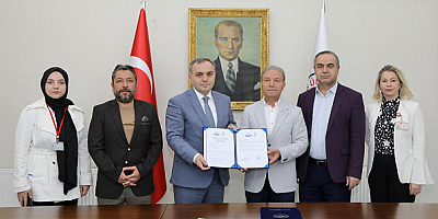 ERÜ ile Kızılay arasında depremzede öğrencilere yardım için protokol imzalandı