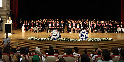 ERÜ Mühendislik Fakültesi 2023-2024 Eğitim-Öğretim Dönem Mezunlarını Verdi