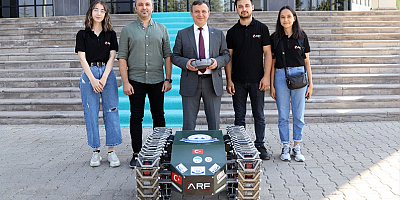 ERÜ öğrencilerinin tarımsal insansız kara aracı TEKNOFEST'te finale kaldı