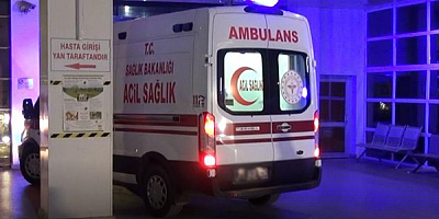 Eşinin bıçakladığı 80 yaşındaki kadın hastaneye kaldırıldı