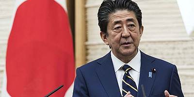 Eski Japonya Başbakanı Abe Şinzo silahlı saldırıda hayatını kaybetti