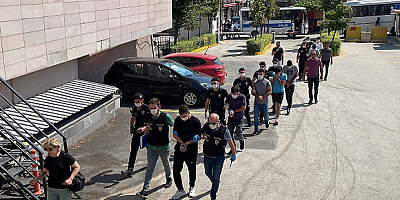 Eskişehir'de iki grup arasında çıkan bıçaklı kavgada bir kişi öldü