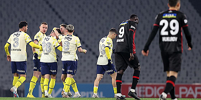 Fenerbahçe, Fatih Karagümrük deplasmanından 3 puanla döndü
