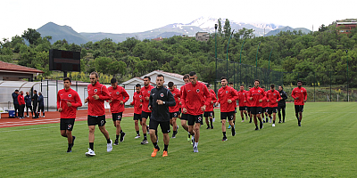 Gençlerbirliği yeni sezon hazırlıkları için Hacılar'da