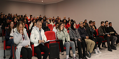 Gençlik ve Spor İl Müdürü Kabakcı ERVA Spor Okulları antrenörleri ile toplantı yaptı