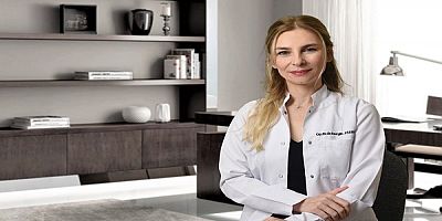 Göz kuruluğuna karşı damla tedavisi