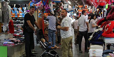 Gurbetçiler Sivas ve Kayseri'de esnafı sevindirdi