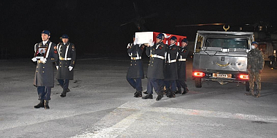 Hakkari'de şehit olan asker için tören düzenlendi