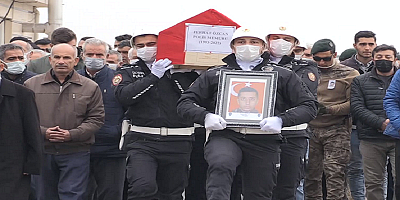 Hakkari'de silah kazası sonucu vefat eden polis memuru Malatya'da toprağa verildi